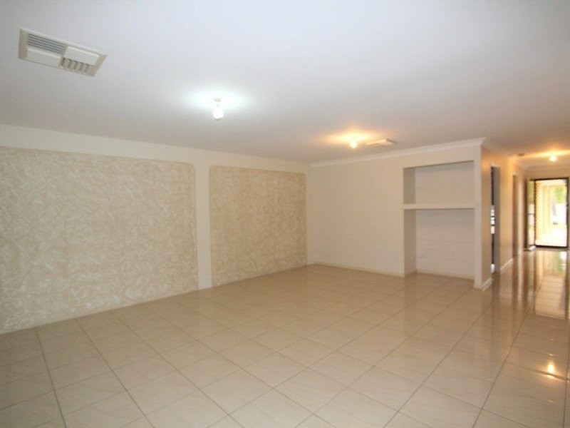 Unit 1 & 2/19 Louisa Court, Emerald QLD 4720