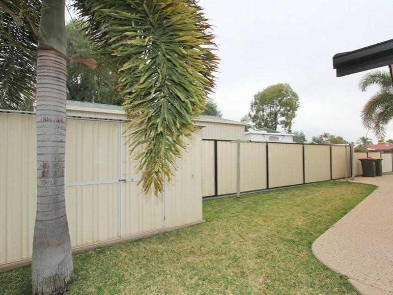 Unit 1 & 2/19 Louisa Court, Emerald QLD 4720