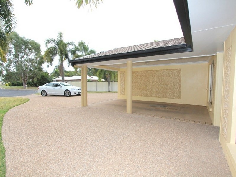 Unit 1 & 2/19 Louisa Court, Emerald QLD 4720