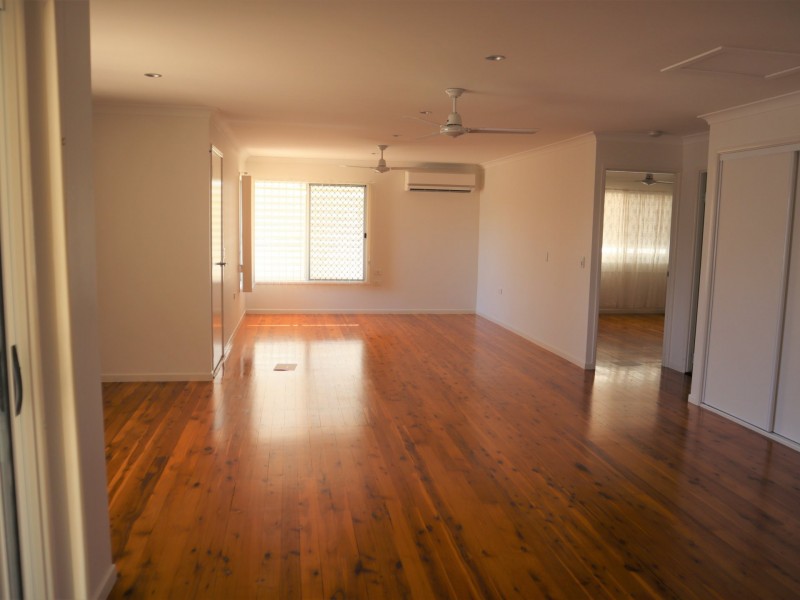 50 Retro Street, Emerald QLD 4720