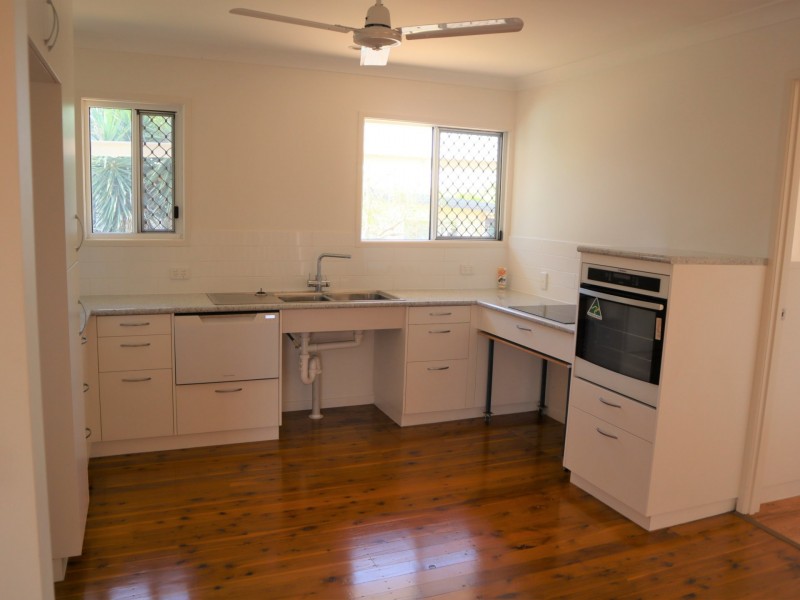 50 Retro Street, Emerald QLD 4720