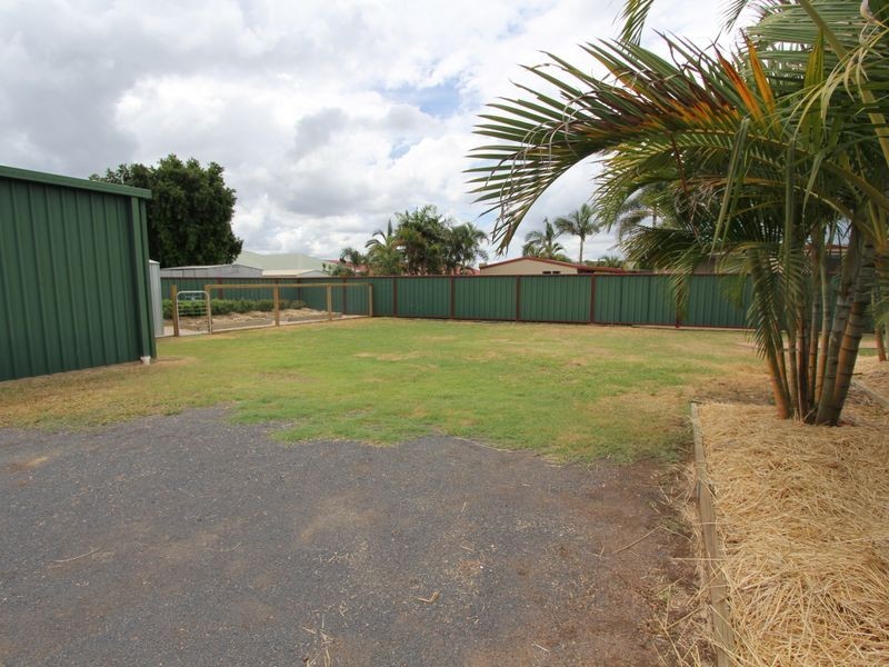 20 Callaghan Street, Emerald QLD 4720