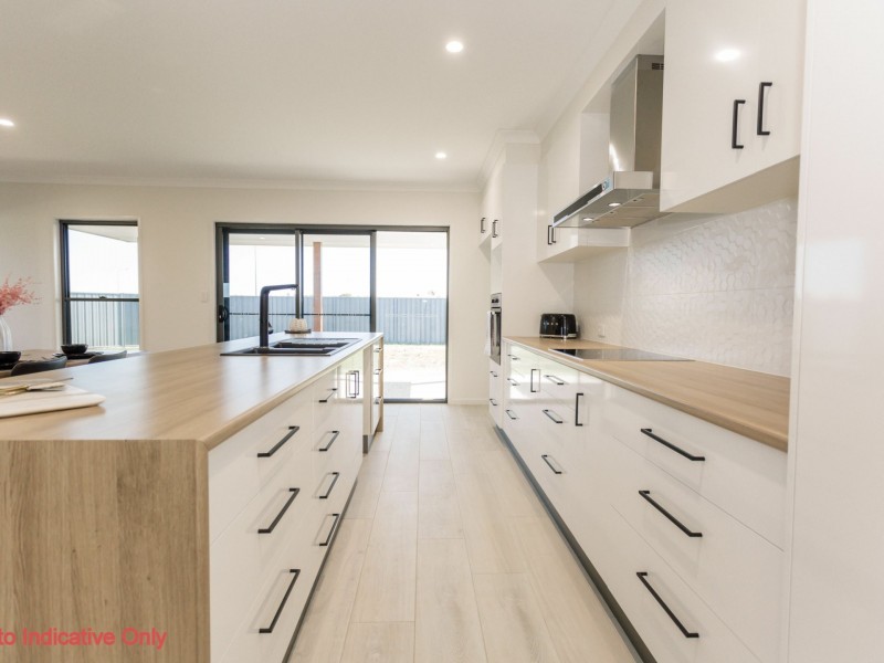 12 (Lot 29 Costello Court, Emerald QLD 4720