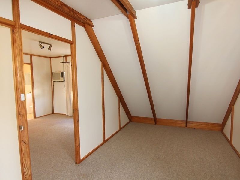 38 Bailey Street, Capella QLD 4723