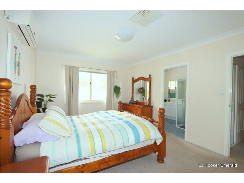 3 Clark Drive, Emerald QLD 4720