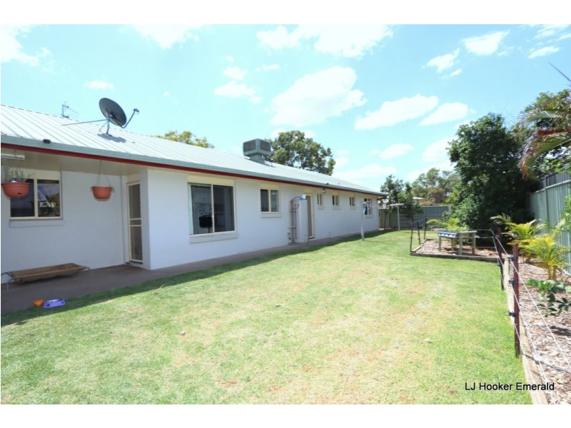 3 Clark Drive, Emerald QLD 4720