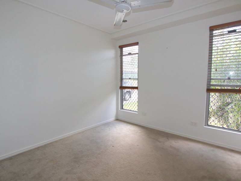 52 Braeside Road, Emerald QLD 4720