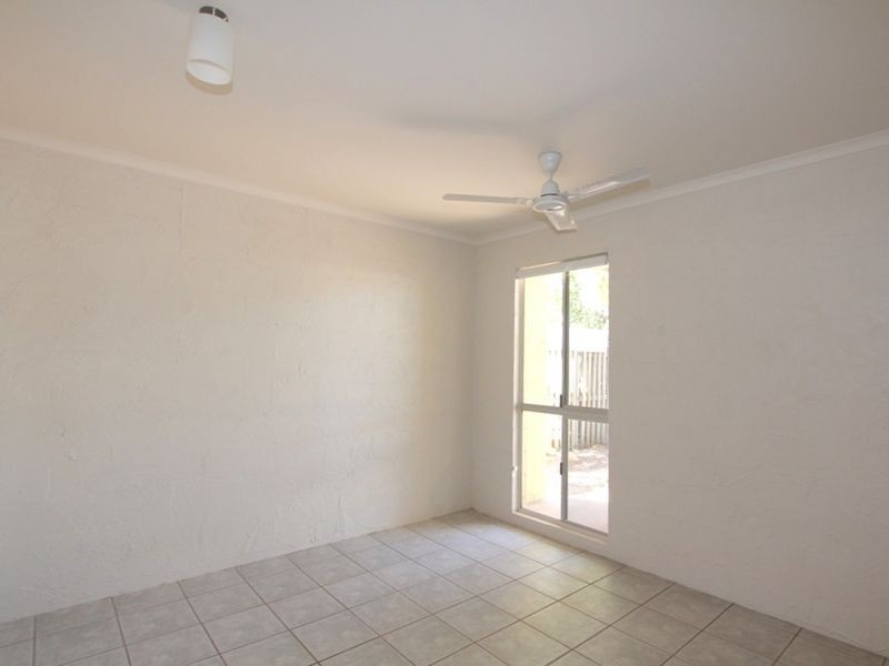 3/9 Baker Street, Emerald QLD 4720