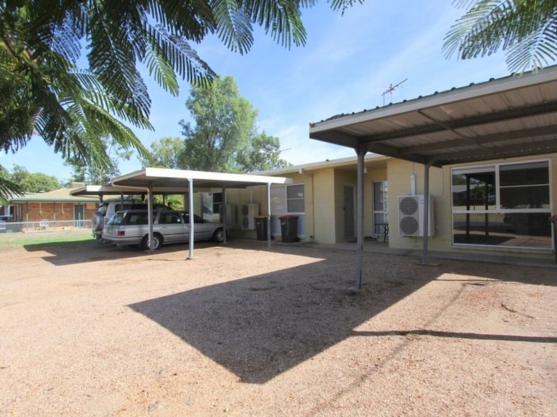 3/9 Baker Street, Emerald QLD 4720