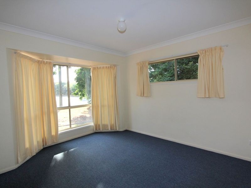 Unit 2/222 Borilla Street, Emerald QLD 4720