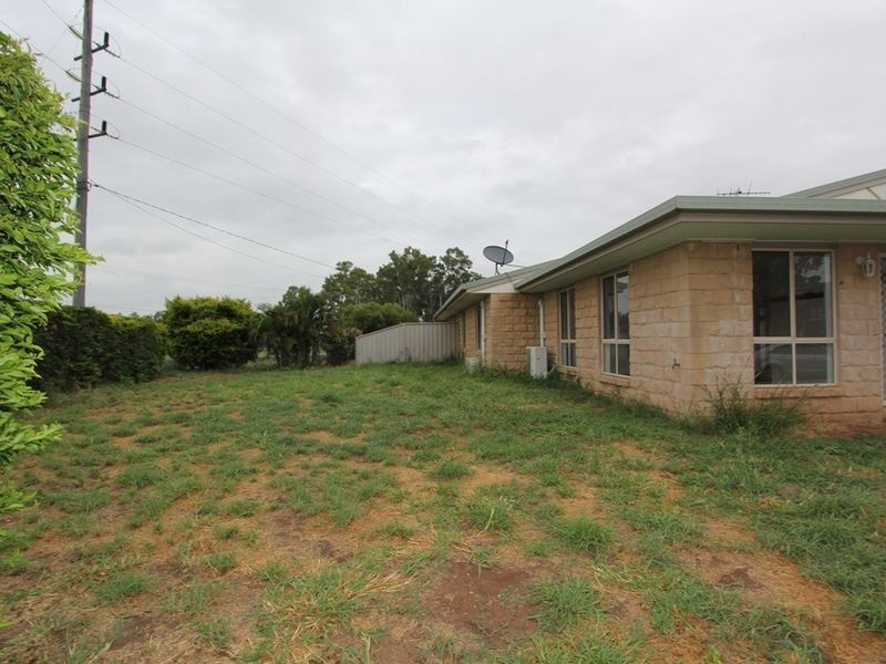 1/1 Buchholz Place, Emerald QLD 4720