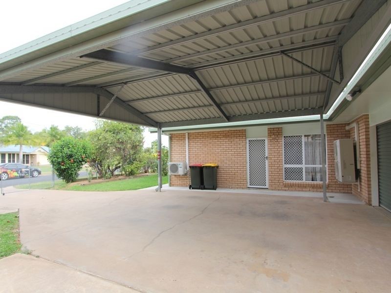 68 Staal Cr, Emerald QLD 4720