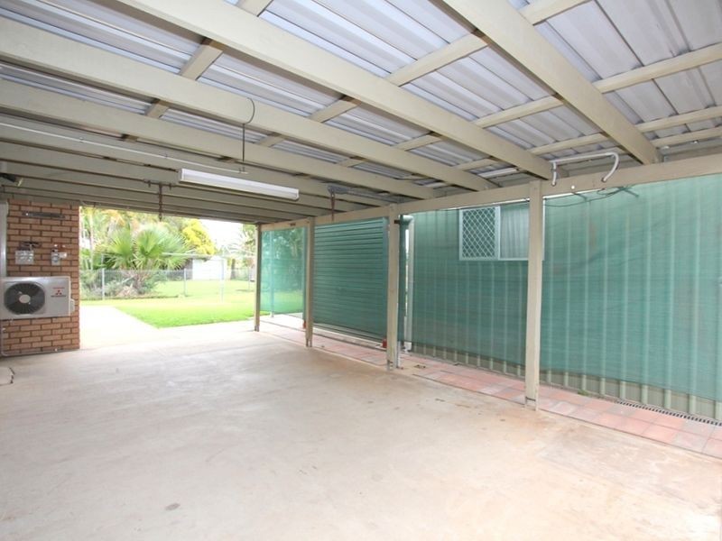 68 Staal Cr, Emerald QLD 4720