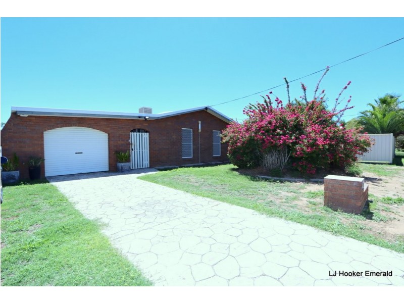 14 Eubar Place, Emerald QLD 4720