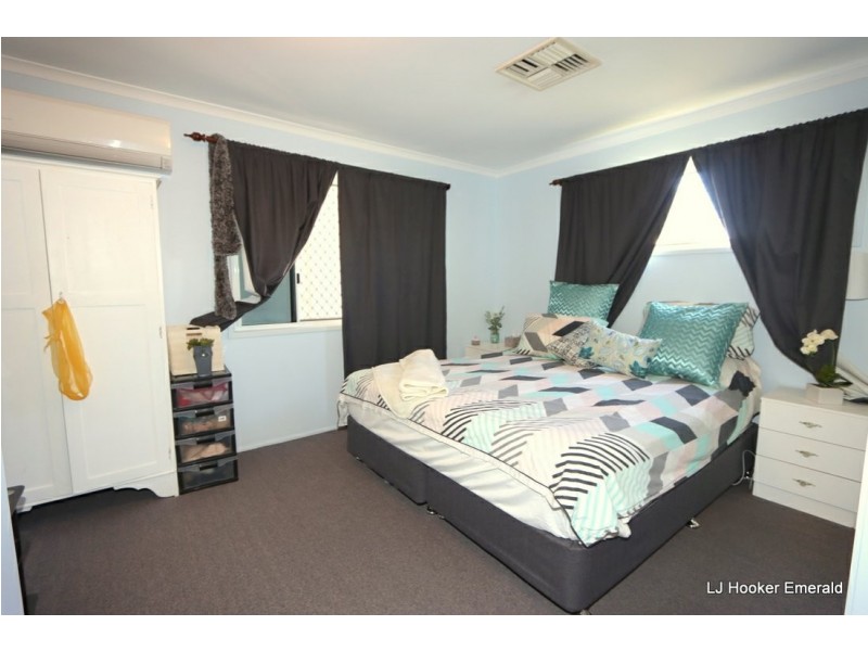 14 Eubar Place, Emerald QLD 4720