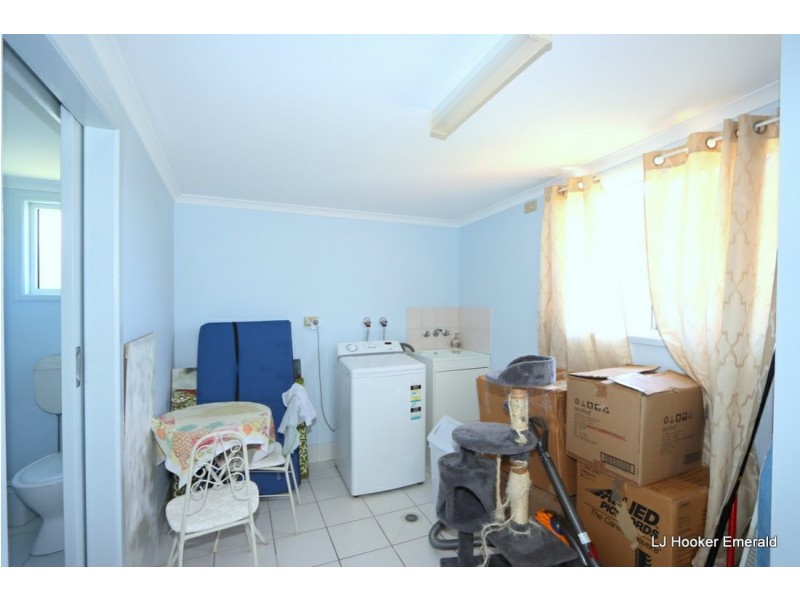 14 Eubar Place, Emerald QLD 4720