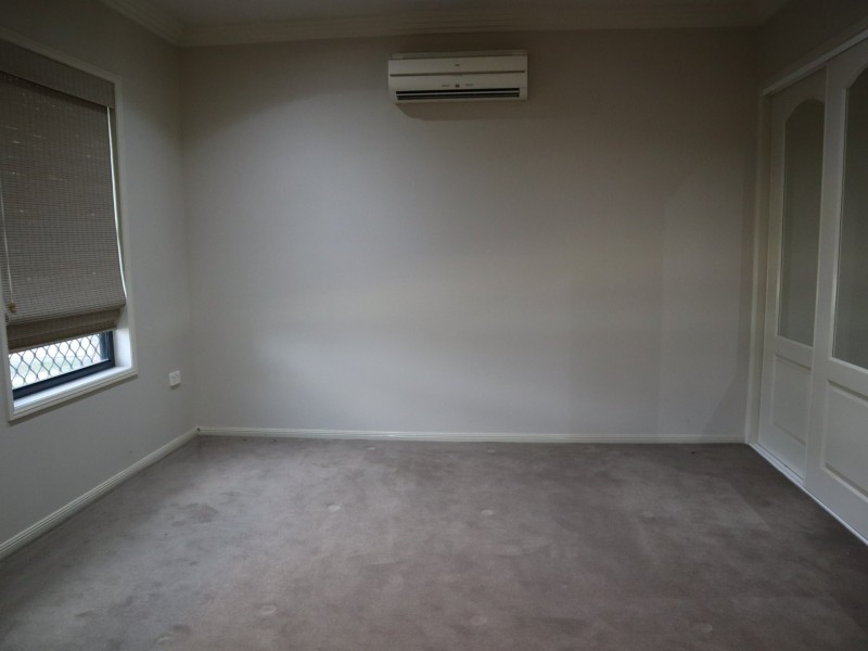 15 Joel Ernest Drive, Emerald QLD 4720