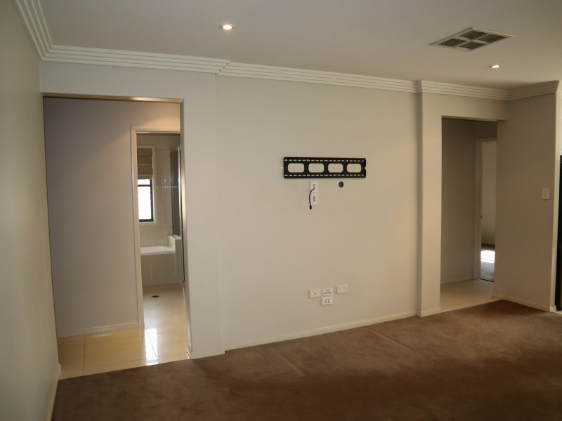 15 Joel Ernest Drive, Emerald QLD 4720