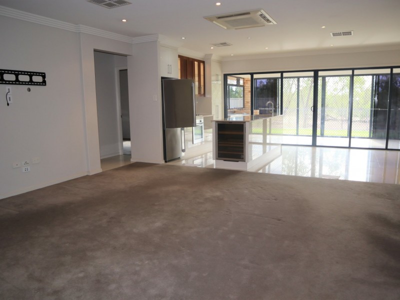 15 Joel Ernest Drive, Emerald QLD 4720