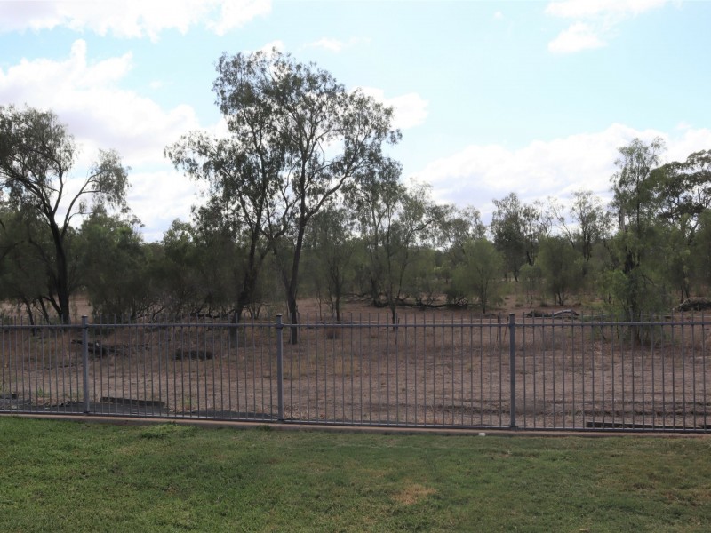 15 Joel Ernest Drive, Emerald QLD 4720