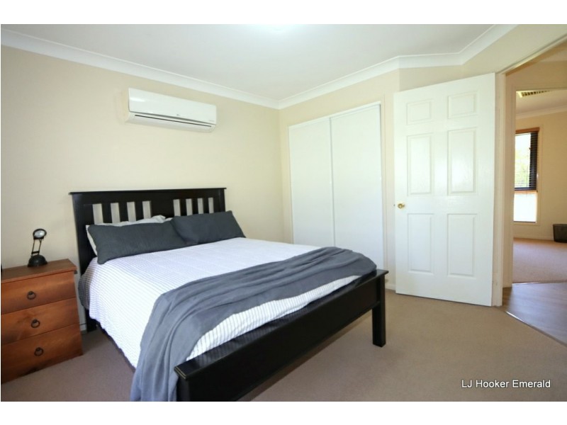 27 Edgewood Drive, Emerald QLD 4720