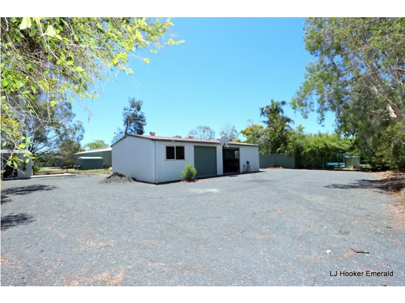 27 Edgewood Drive, Emerald QLD 4720