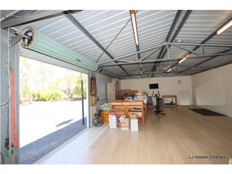 27 Edgewood Drive, Emerald QLD 4720