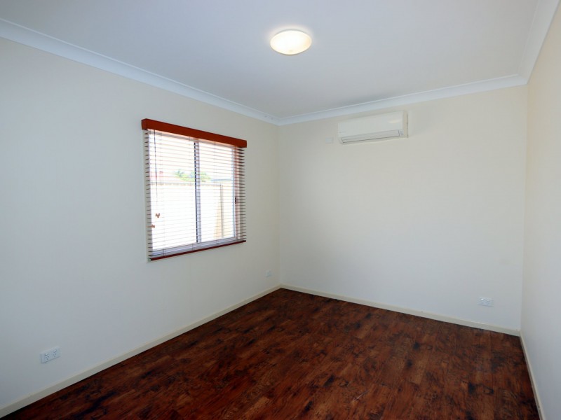 39 Kidd Street, Emerald QLD 4720