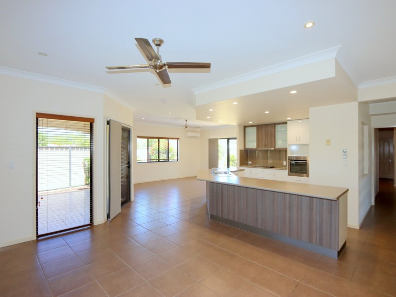 39 Kidd Street, Emerald QLD 4720