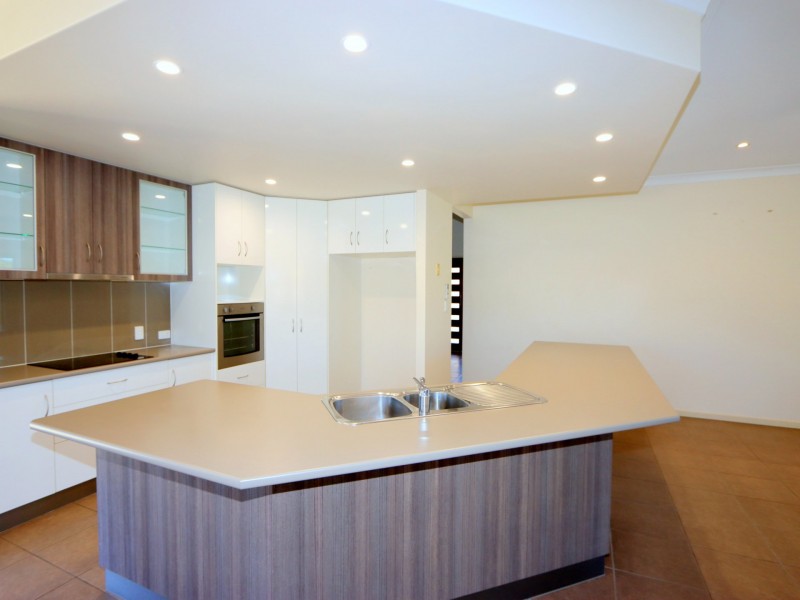 39 Kidd Street, Emerald QLD 4720