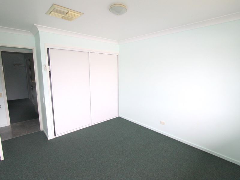 22 Jacqueline Drive, Emerald QLD 4720