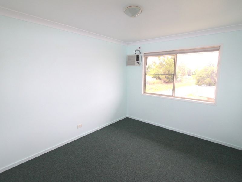 22 Jacqueline Drive, Emerald QLD 4720