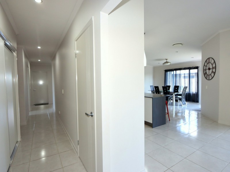 19 Thornton Street, Emerald QLD 4720