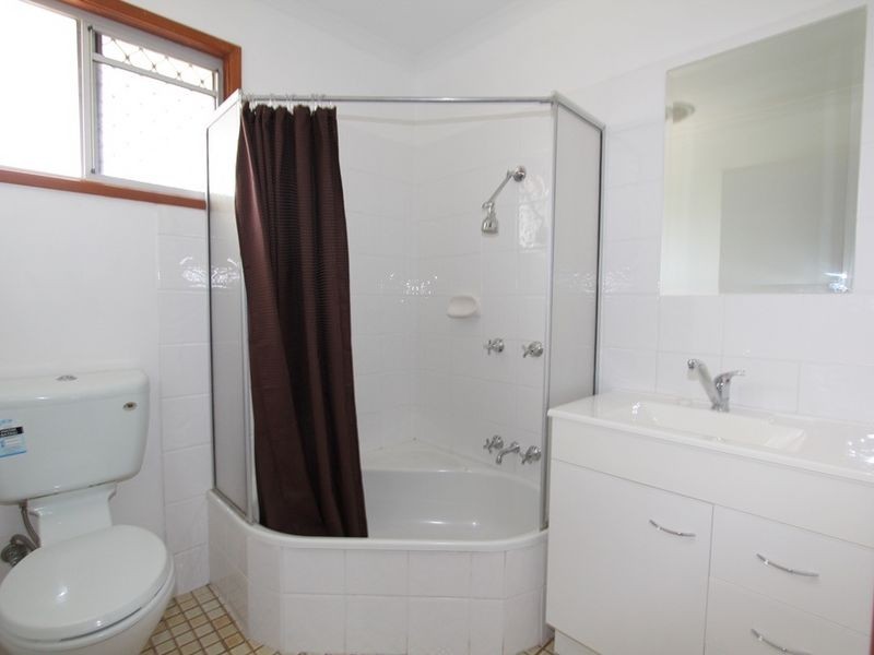 Unit 1/15 Campbell Street, Emerald QLD 4720