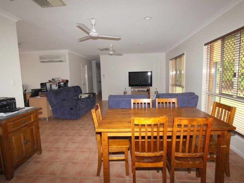 4A Andrews Road, Emerald QLD 4720