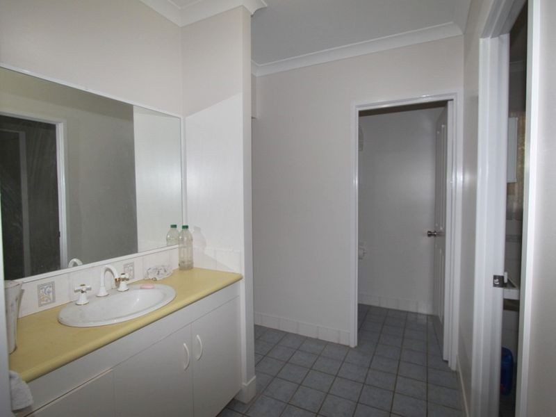 4A Andrews Road, Emerald QLD 4720