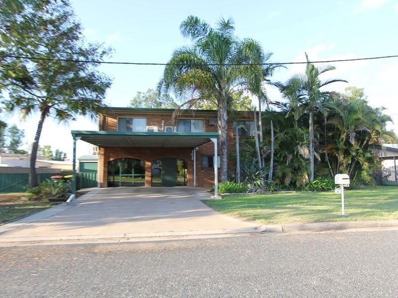 4 Buchholz Place, Emerald QLD 4720