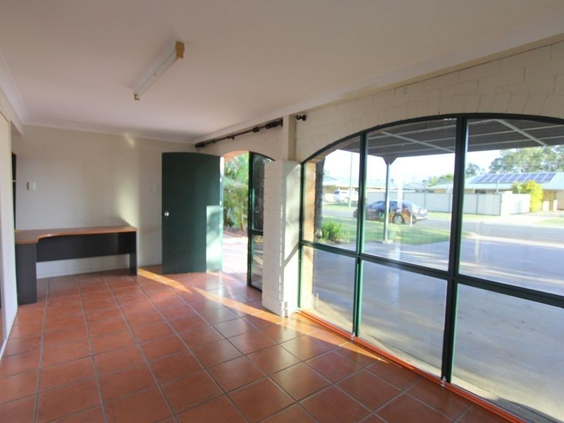 4 Buchholz Place, Emerald QLD 4720