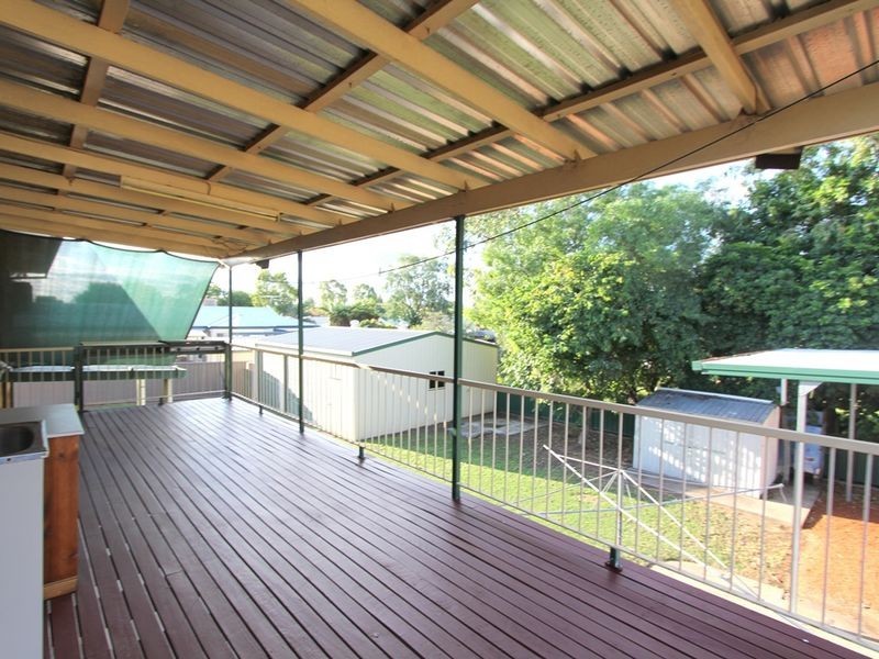 4 Buchholz Place, Emerald QLD 4720