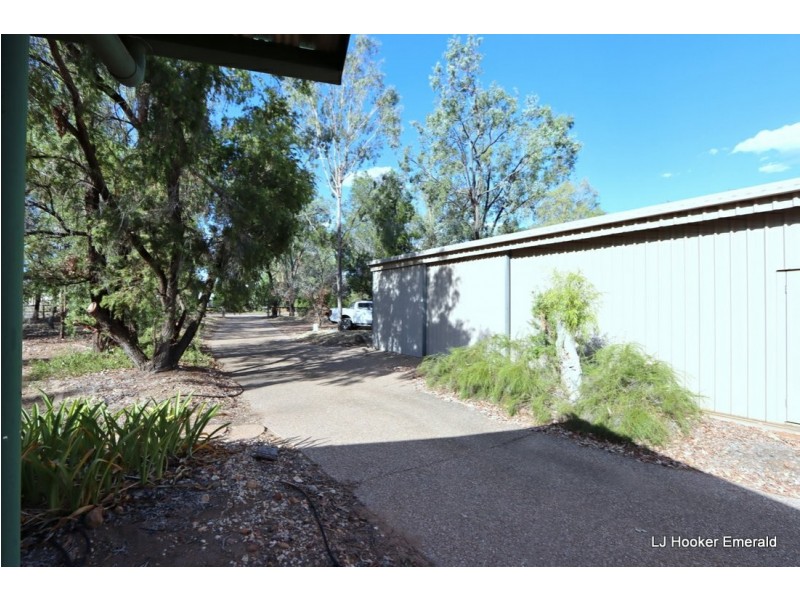 10 Batavia Court, Emerald QLD 4720