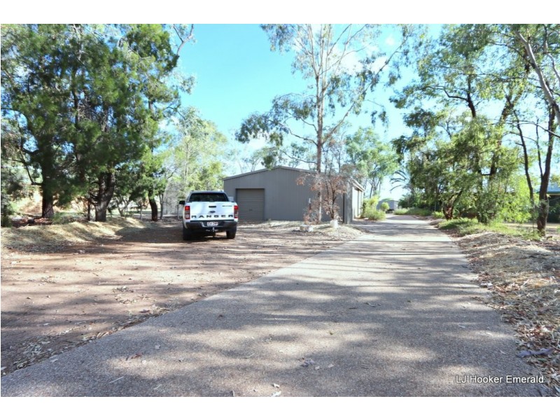 10 Batavia Court, Emerald QLD 4720