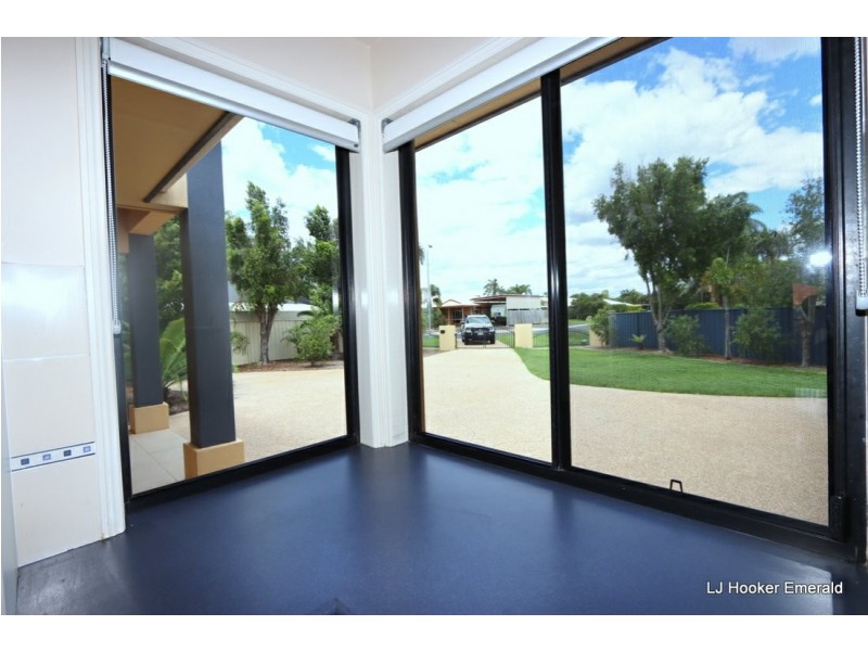 17-19 Dodd Drive, Emerald QLD 4720