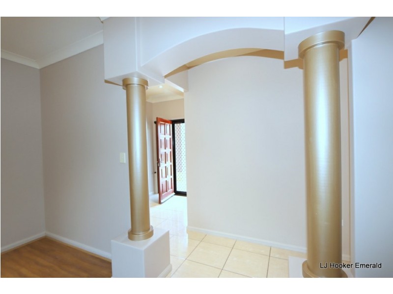 17-19 Dodd Drive, Emerald QLD 4720