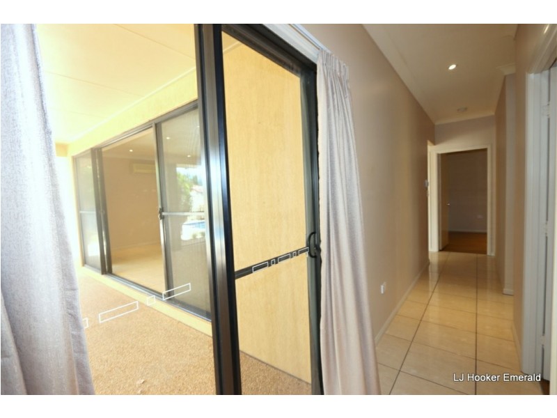 17-19 Dodd Drive, Emerald QLD 4720