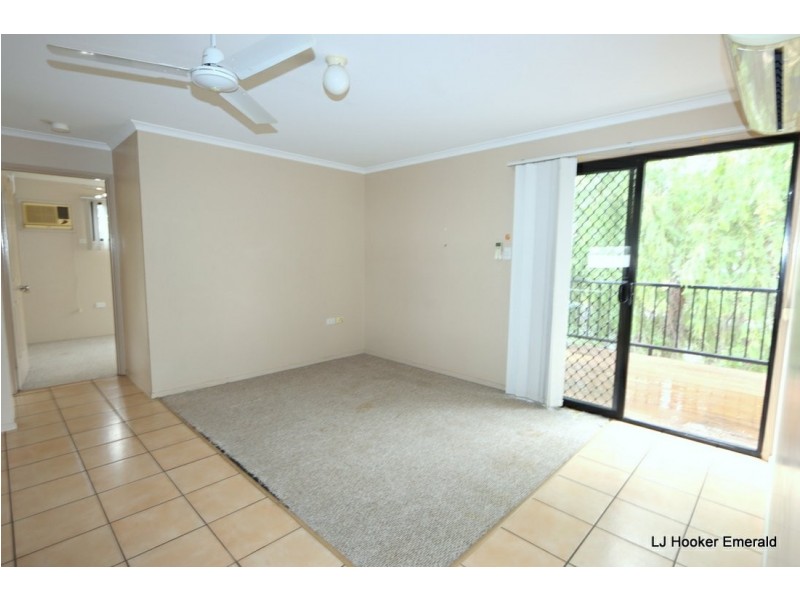 105 Harris Street, Emerald QLD 4720