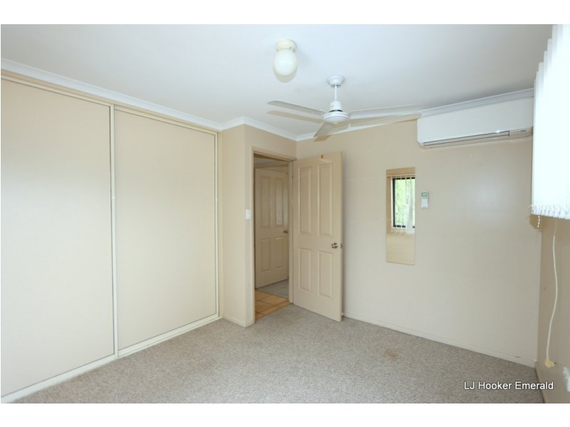 105 Harris Street, Emerald QLD 4720