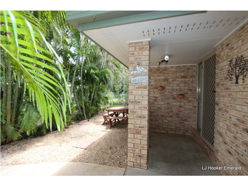 36 Crinum Crescent, Emerald QLD 4720