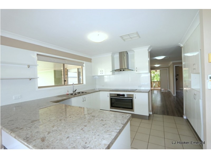 36 Crinum Crescent, Emerald QLD 4720