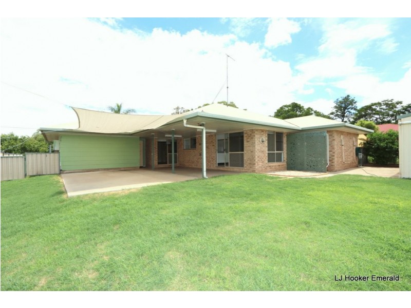 36 Crinum Crescent, Emerald QLD 4720