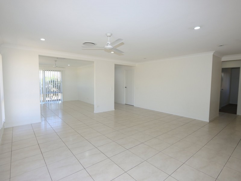 50 Canterbury Road, Emerald QLD 4720